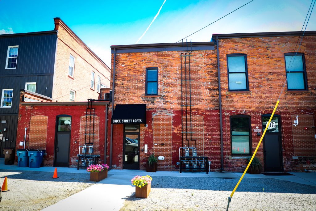 PEABODY AND BSLOFTS REAR 2022-14