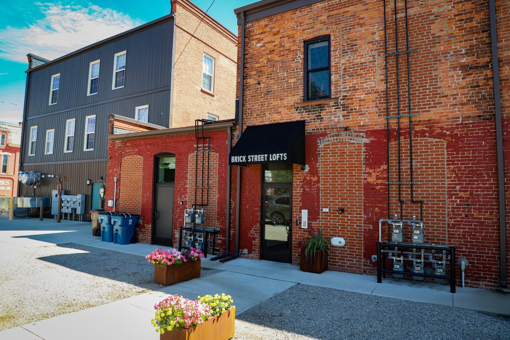 PEABODY AND BSLOFTS REAR 2022-15