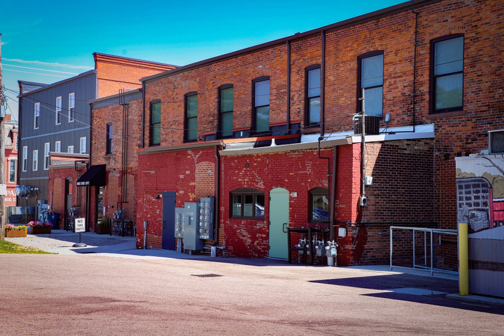 PEABODY AND BSLOFTS REAR 2022-17